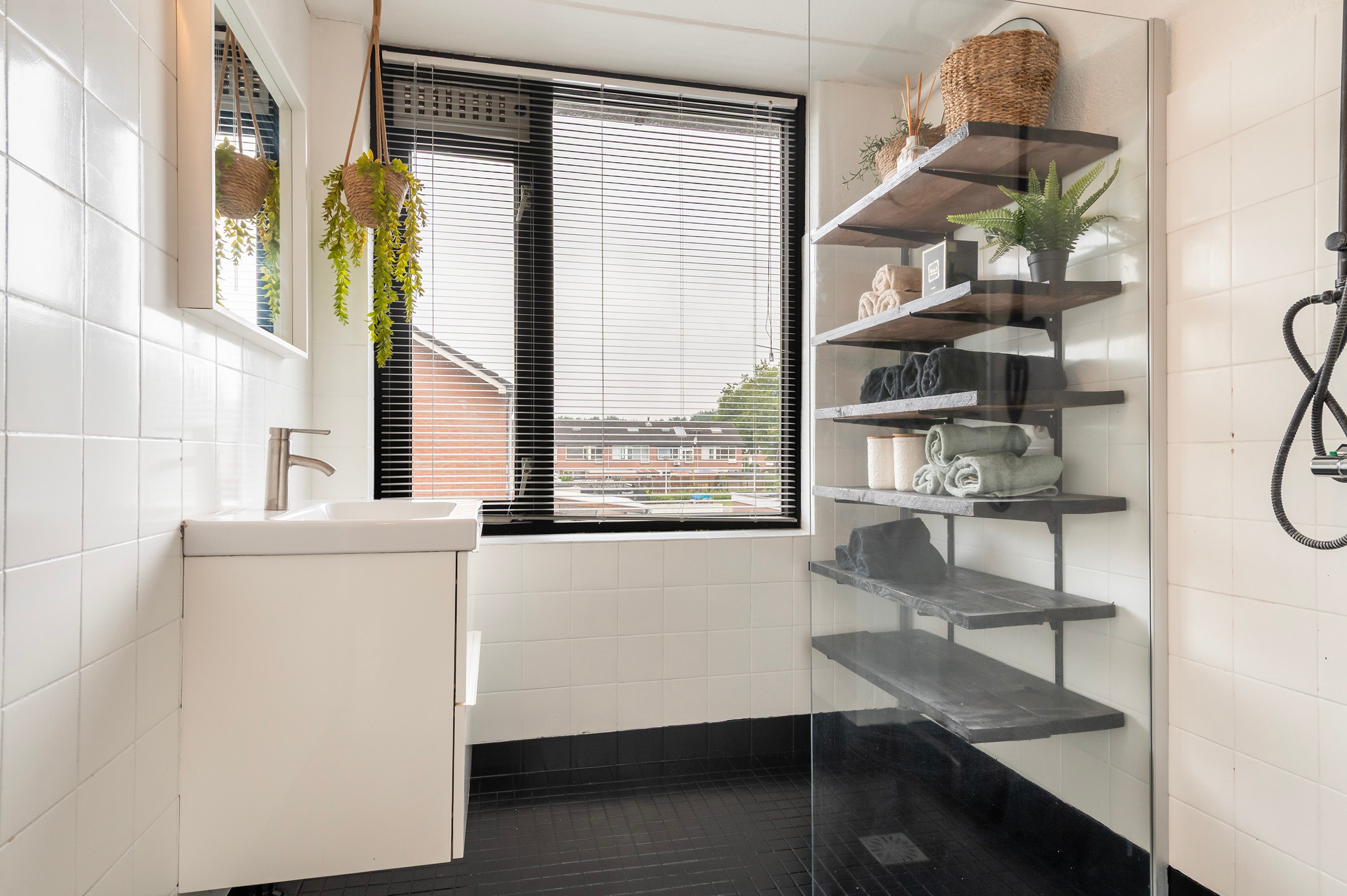 Tussenwoning te koop: Kuyperstraat 3, Groenlo