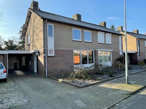 Te huur: Huis Oeverbergstraat 53 in Kessel