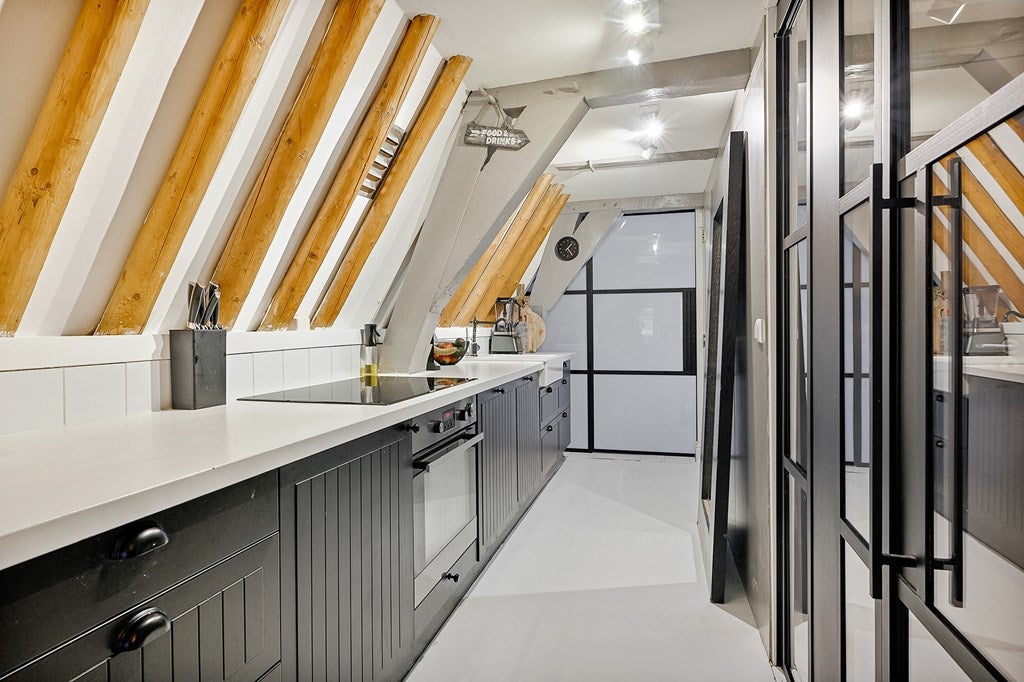 Appartement te huur: Beursstraat 29D, Amsterdam