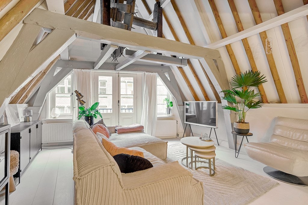 Appartement te huur: Beursstraat 29D, Amsterdam
