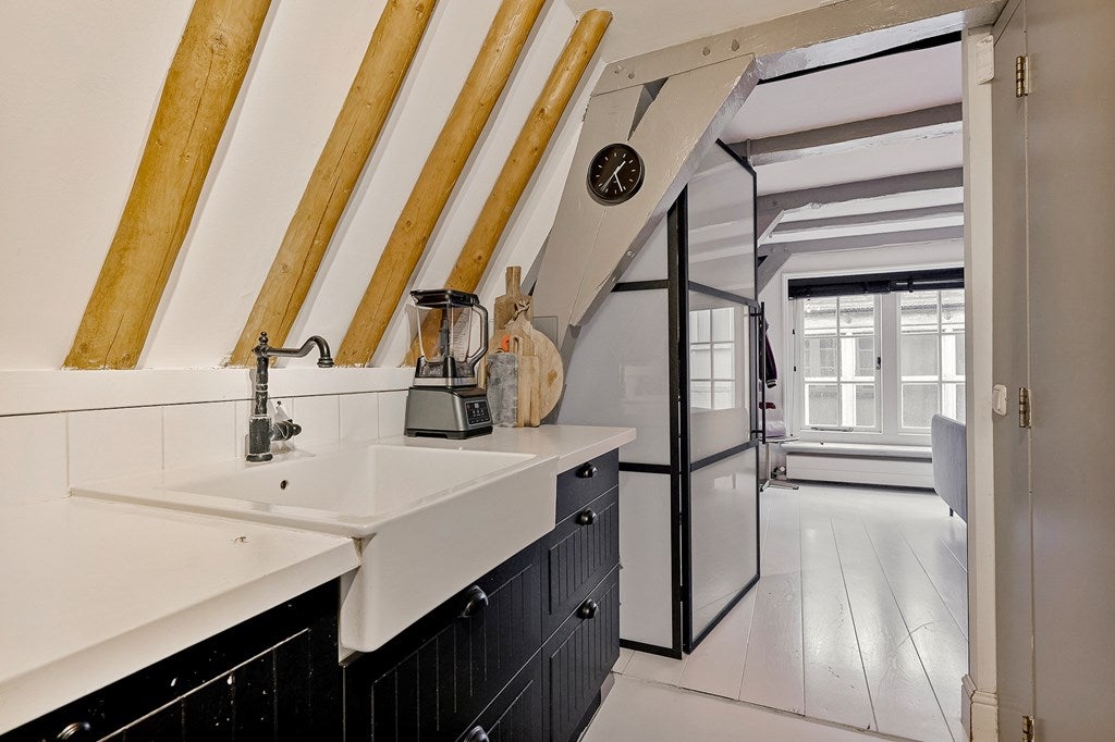 Appartement te huur: Beursstraat 29D, Amsterdam