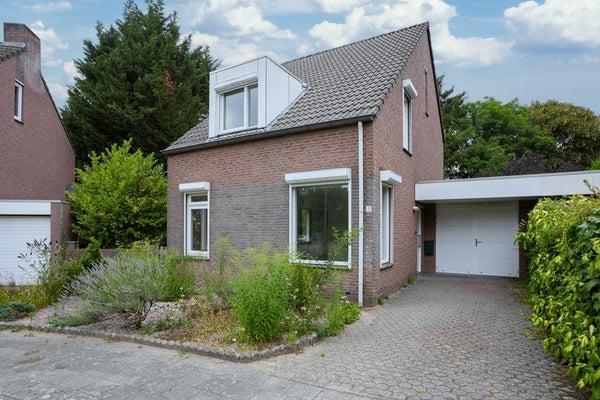 Pastoor Prickaertsstraat 3 in Vaals