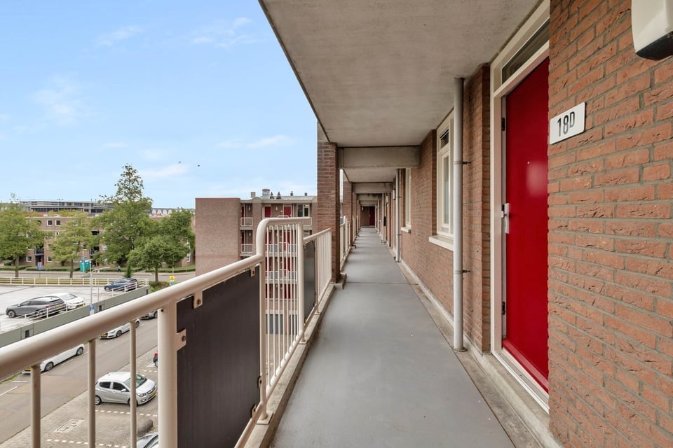 Appartement te koop: Erasmusdomein 18D, Maastricht