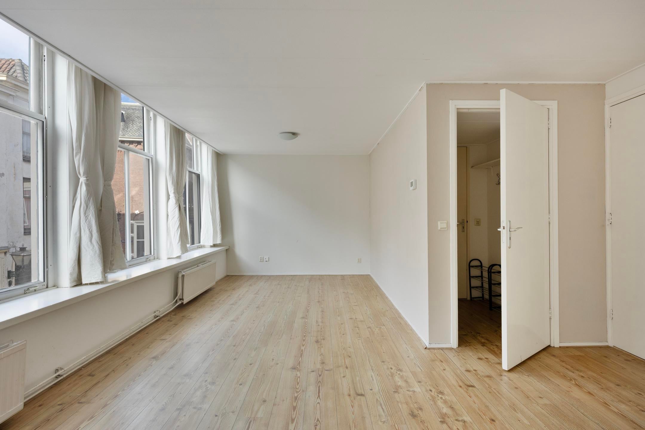 Woning te huur: Hogewoerd, Leiden
