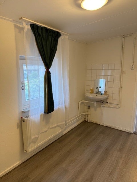Kamer te huur: Beneluxlaan 4-7/8, Tilburg