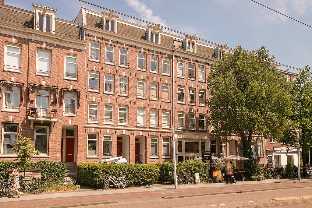 Flat Linnaeusstraat 97 H