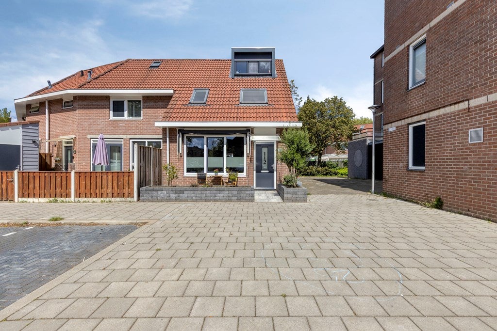 Huis Nabucco 112 in Capelle aan den IJssel