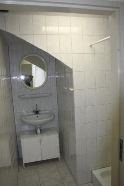 Te huur Kamer Westduinweg in Den Haag