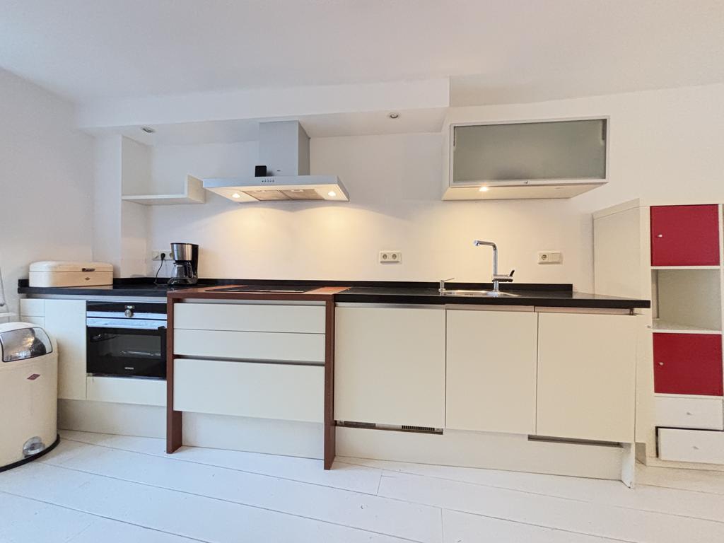 Tussenwoning te huur: Lange Smeestraat 16, Utrecht