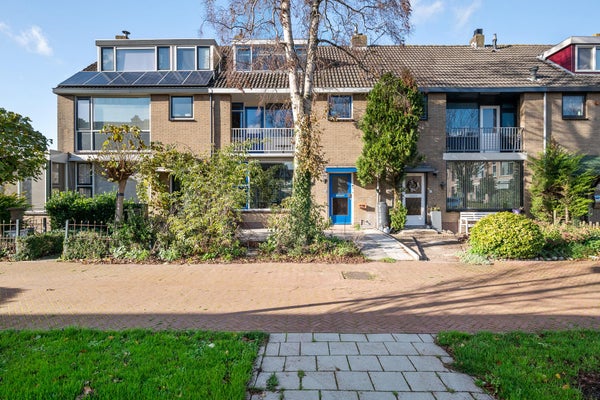 Huis te koop In de boomgaard 14 in Bergschenhoek voor € 485.000