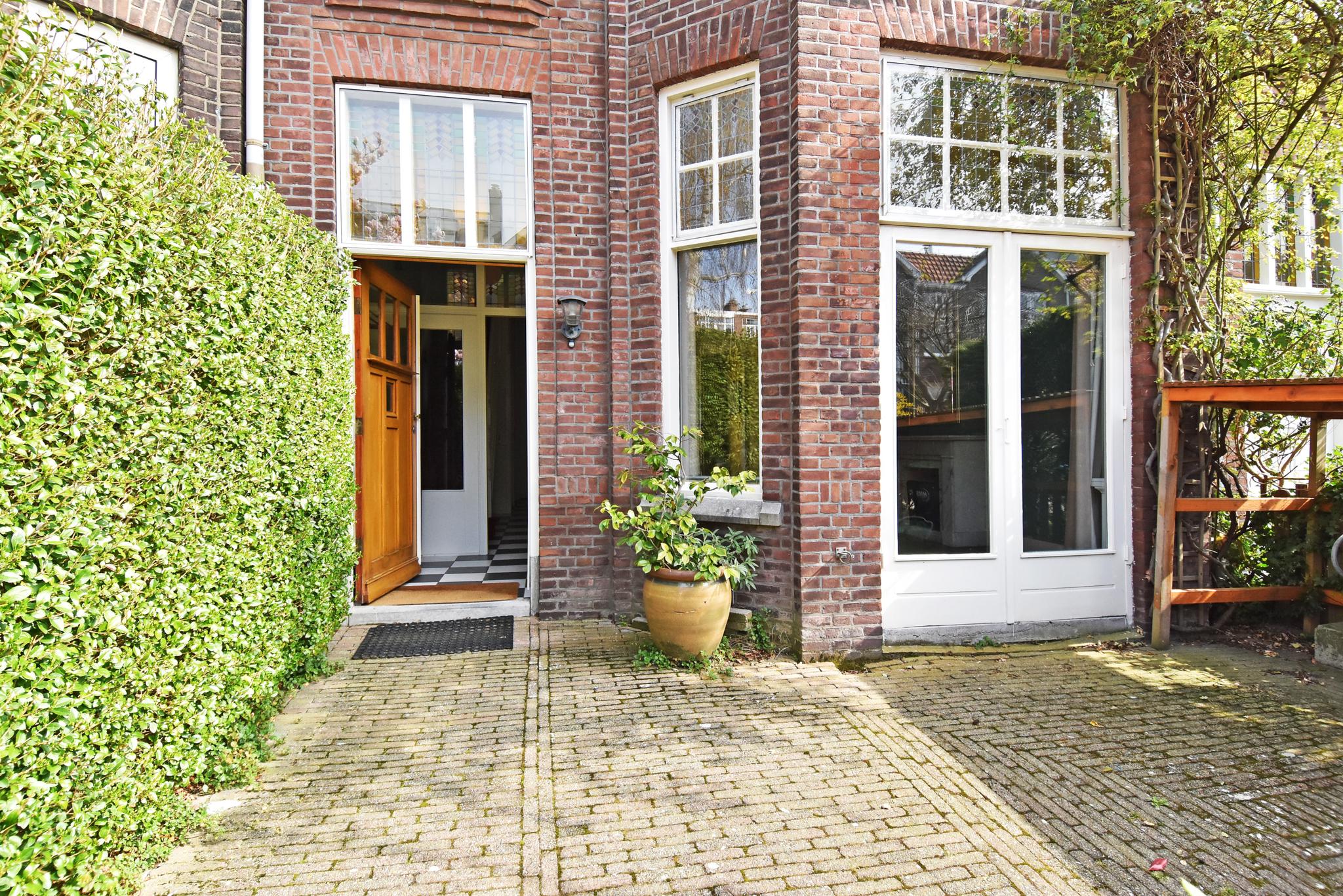 Te huur Huis Eikstraat in Den Haag