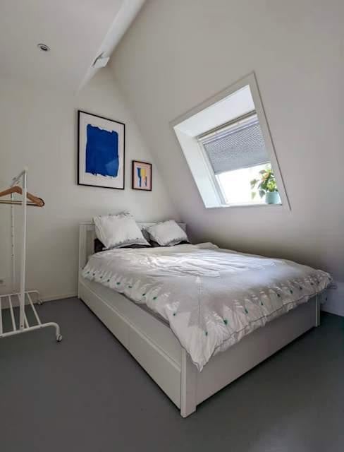 Woning te huur: Anjeliersstraat, Amsterdam