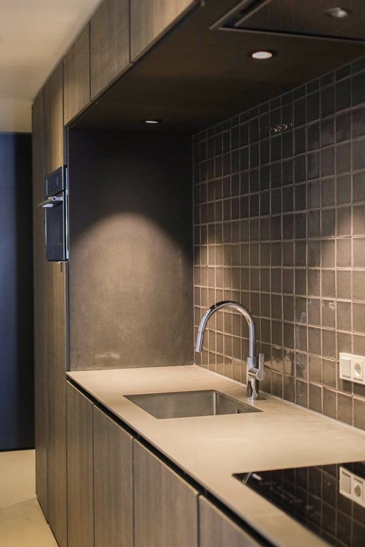 Woning te huur: Warmoesstraat, Amsterdam