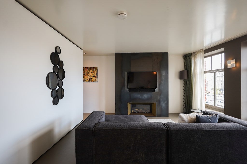 Woning te huur: Warmoesstraat, Amsterdam