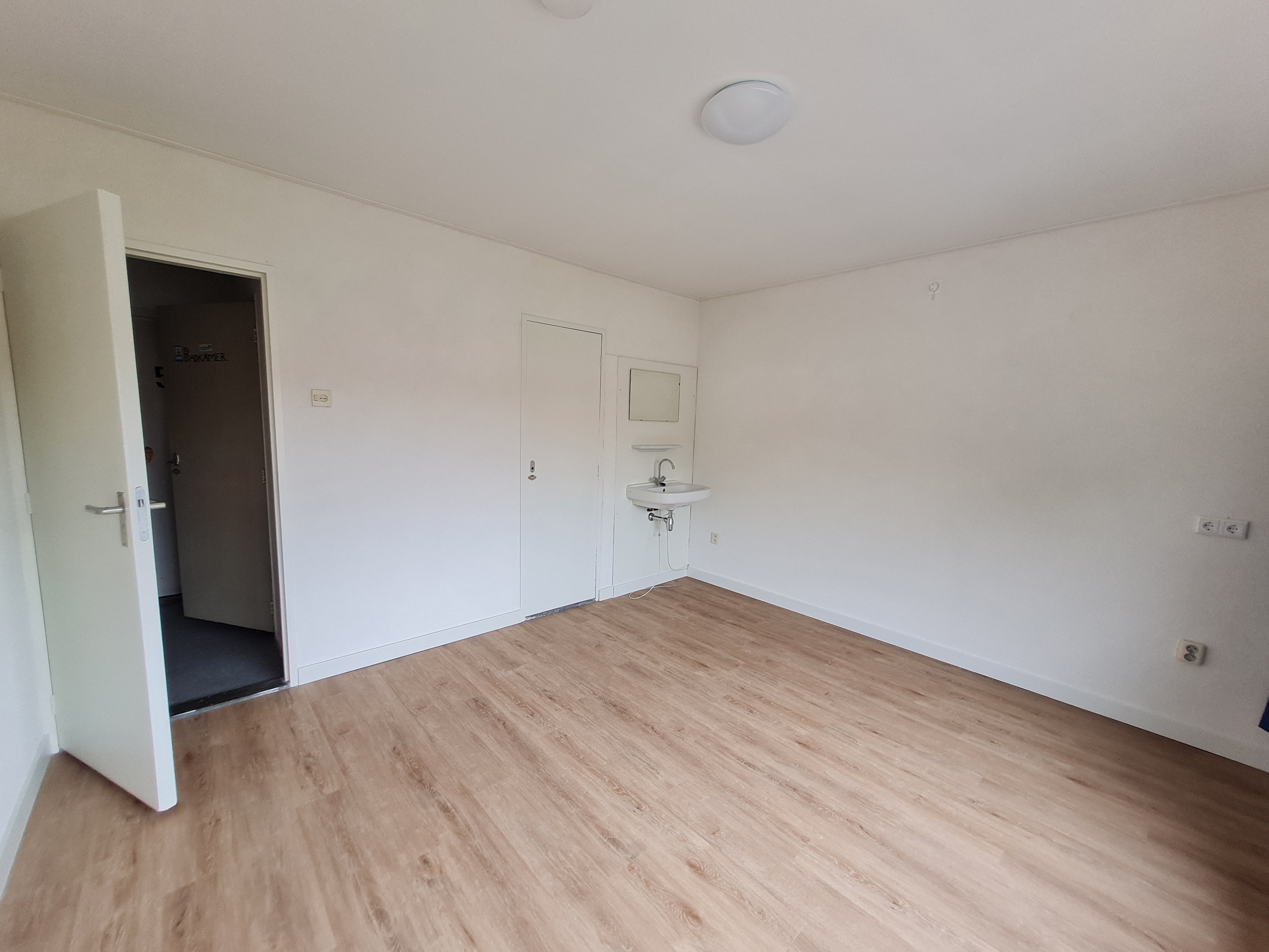 Kamer te huur: Abdij van Averbodestraat 18-05, Tilburg