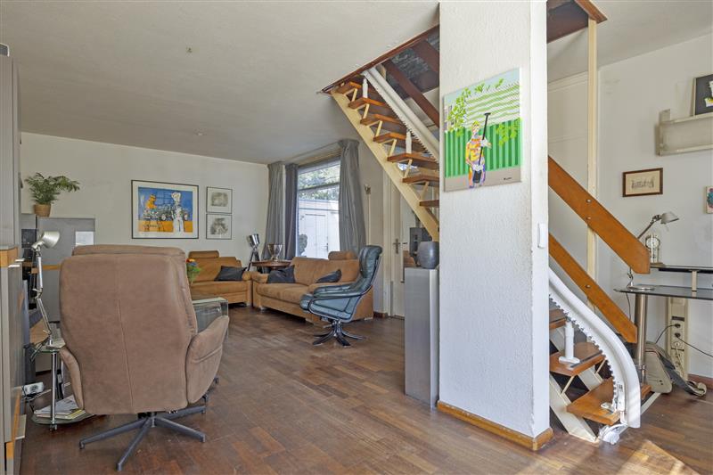 Tussenwoning te koop: Looiersdreef 671, Apeldoorn