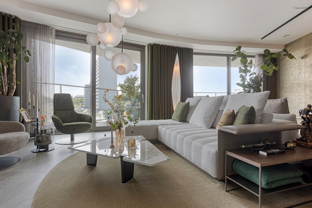 Appartement te koop: Maashaven 706, Roermond