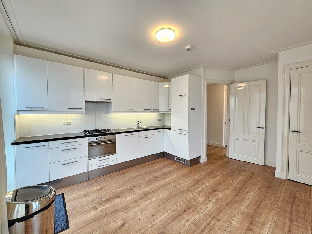 Flat Admiraal De Ruijterweg