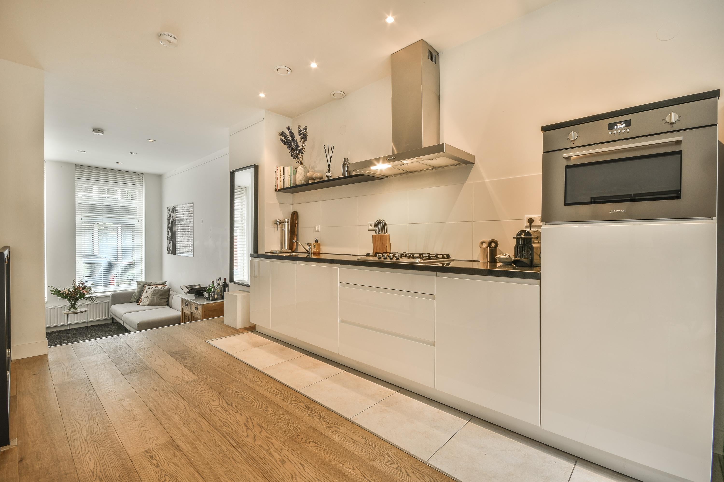 Woning te huur: Boomstraat, Amsterdam