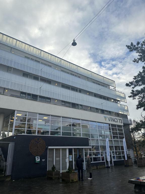 Appartement Leonardo da Vinciplein in Haarlem