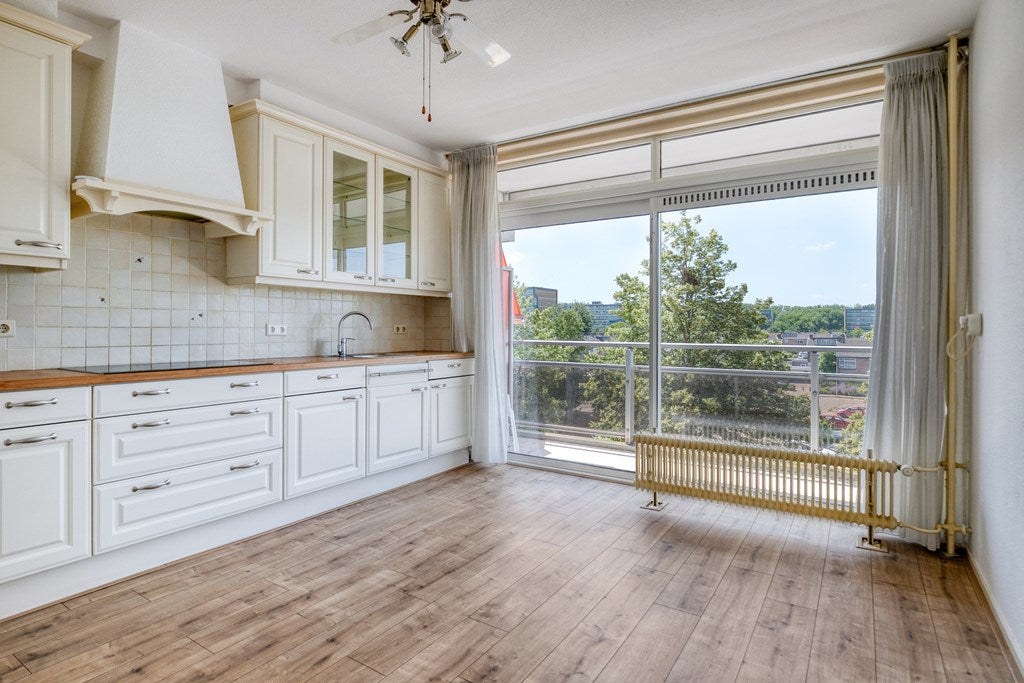 Appartement te koop: Peter van Anrooylaan 232, Terneuzen