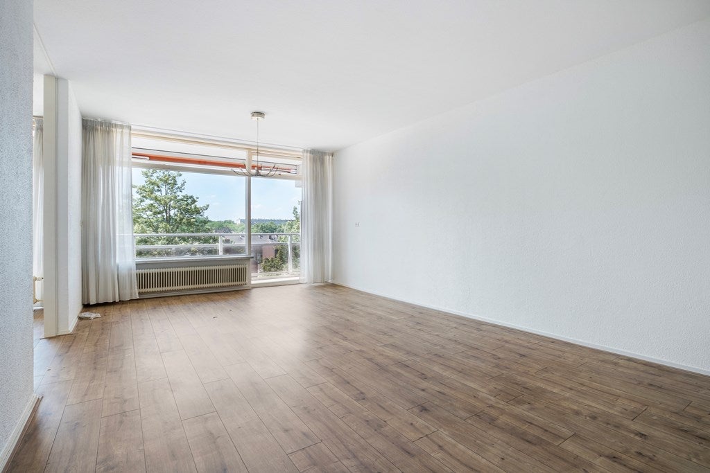 Appartement te koop: Peter van Anrooylaan 232, Terneuzen