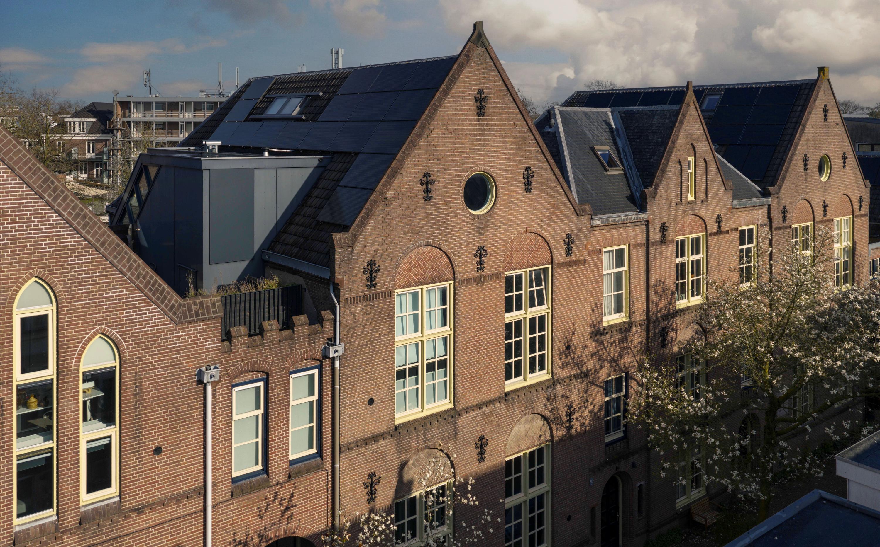 Flat Adriaanstraat