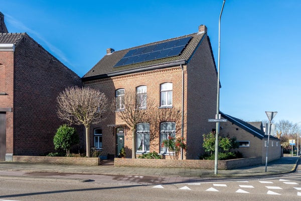 Huis te koop Leyenbroekerweg 43 in Sittard voor € 535.000