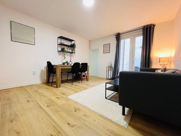 Te huur: Appartement Westeinde 44 B in Den Haag