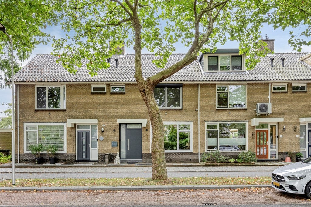 Huis Veldbloemweg 47 in Alphen aan den Rijn