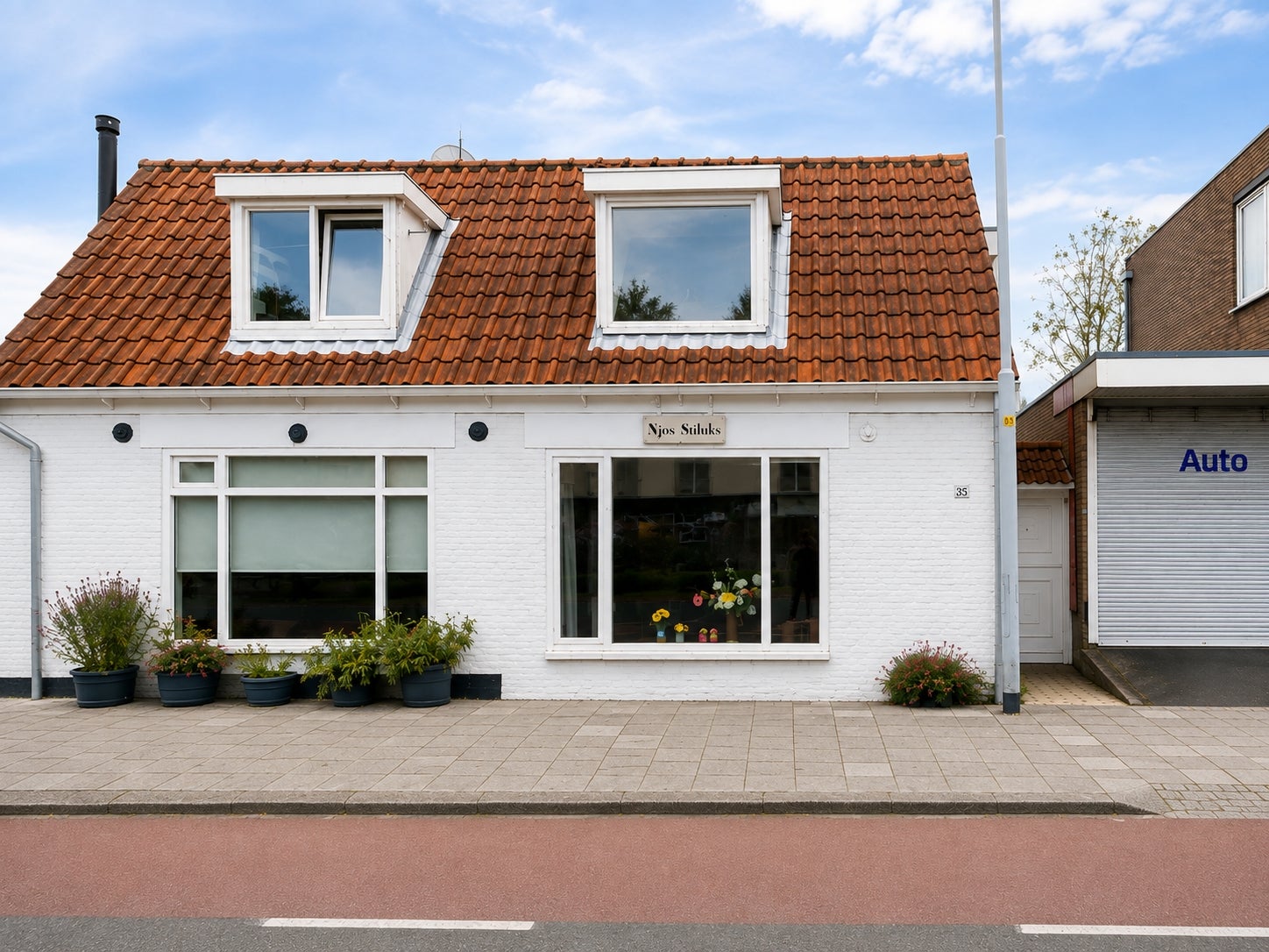 Huis Nieuwemeerdijk 35 in Badhoevedorp