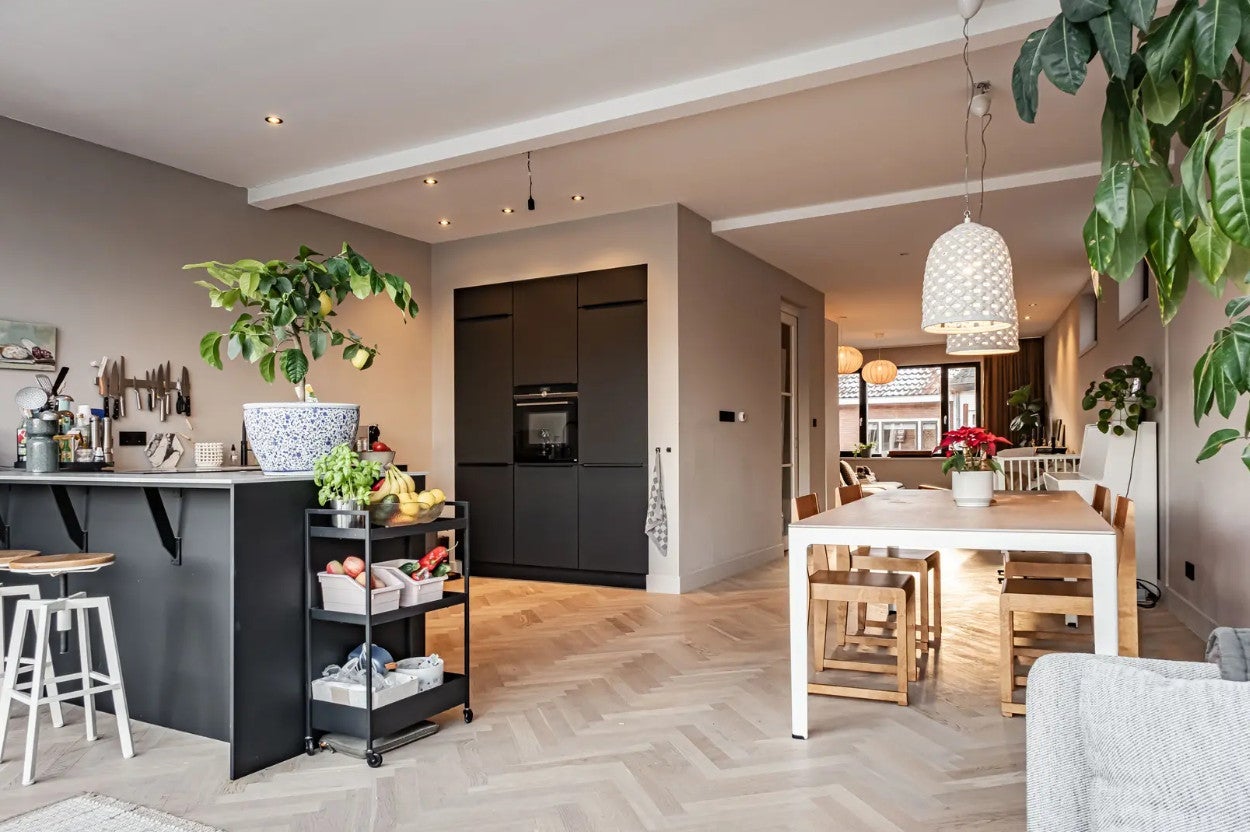Appartement te huur: Bloemendaalsestraatweg 66A, Santpoort-Zuid