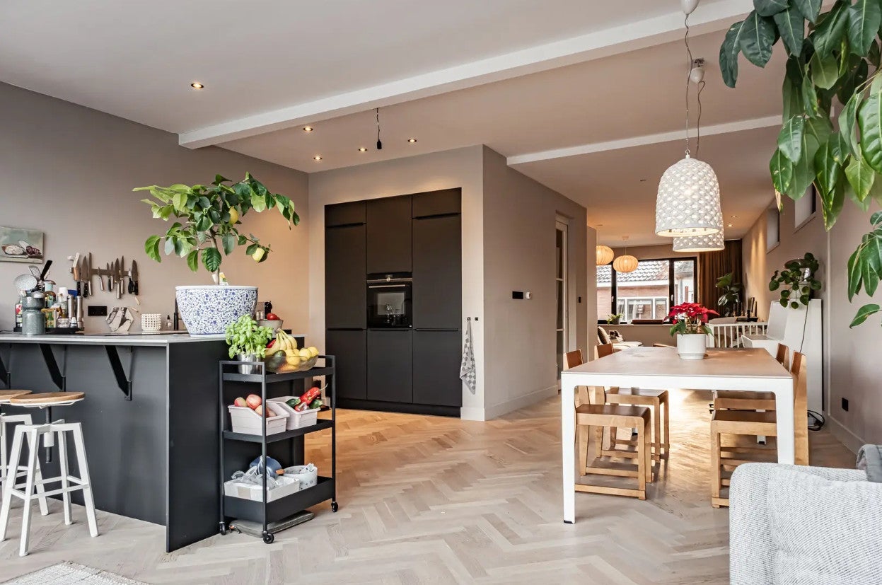 Appartement te huur: Bloemendaalsestraatweg 66A, Santpoort-Zuid