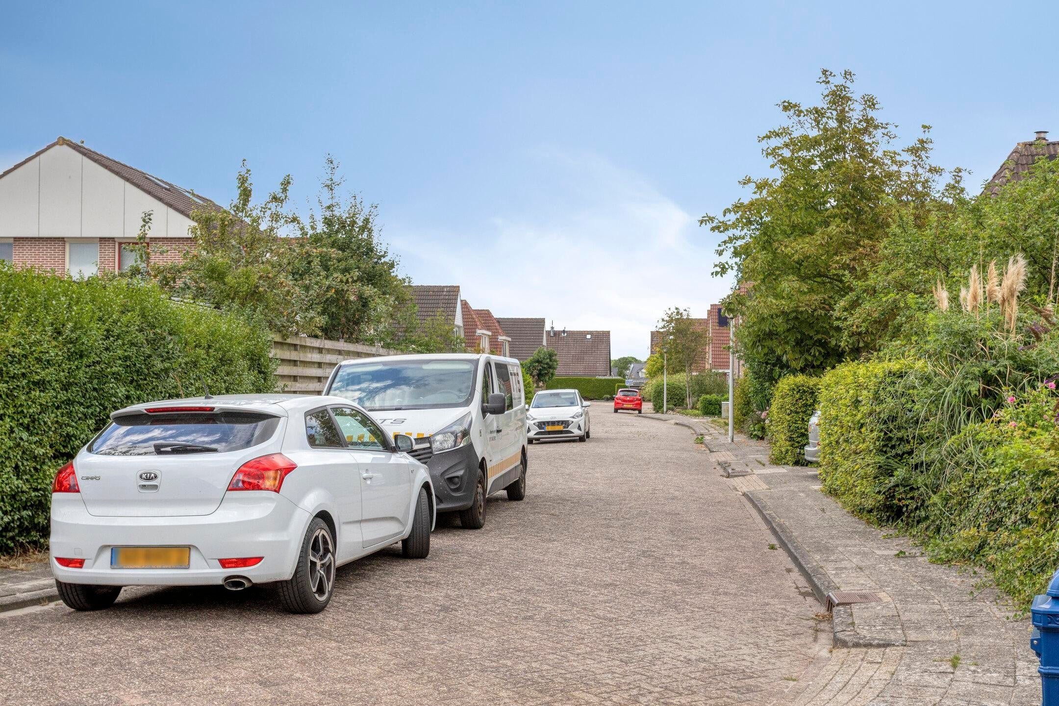 Woning te koop: Westfrisestraat, St.-Annaparochie