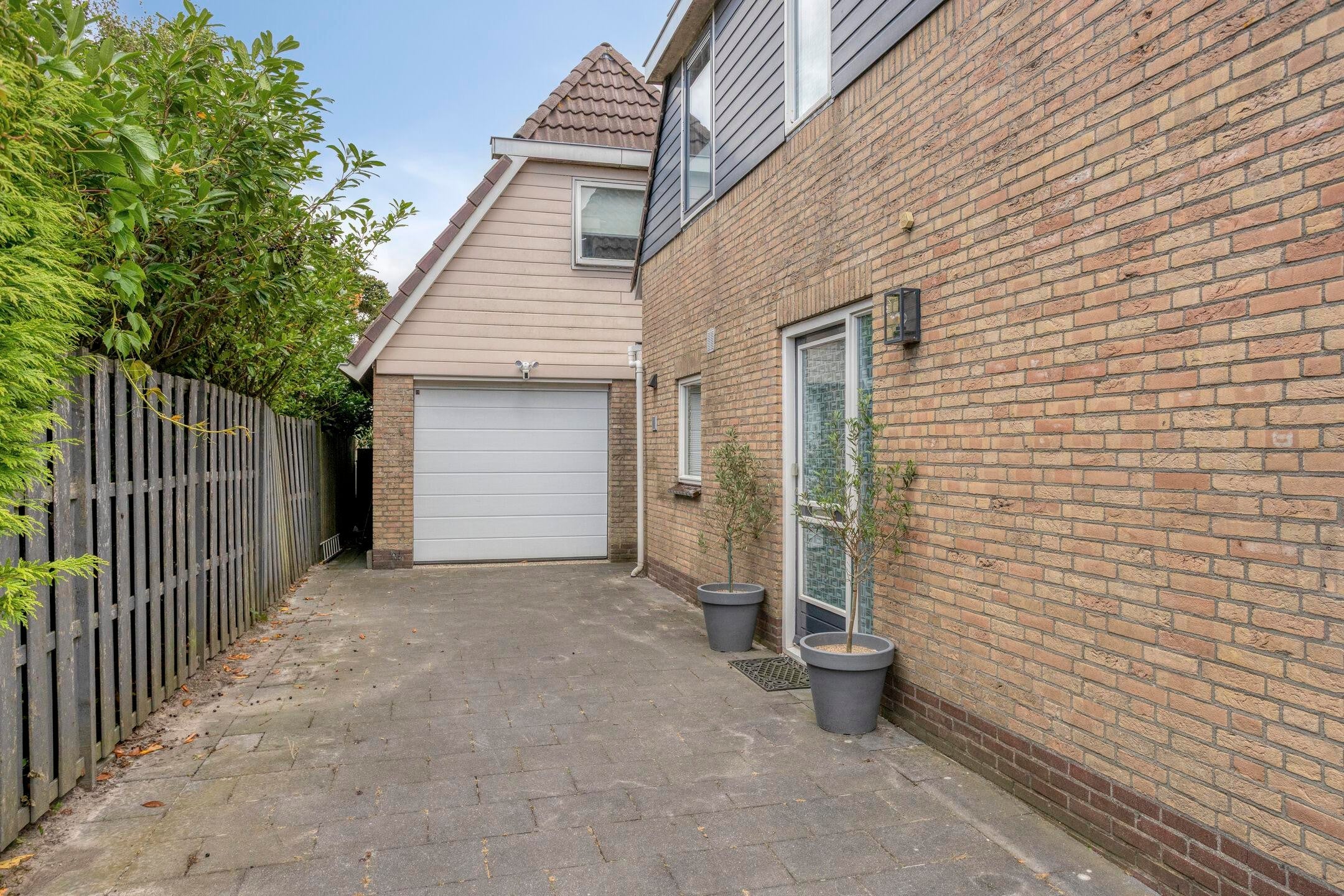Woning te koop: Westfrisestraat, St.-Annaparochie