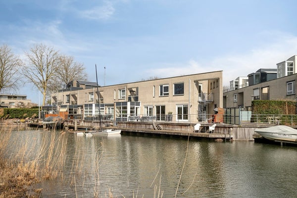 Huis Pluuthaven 8 in Zeewolde