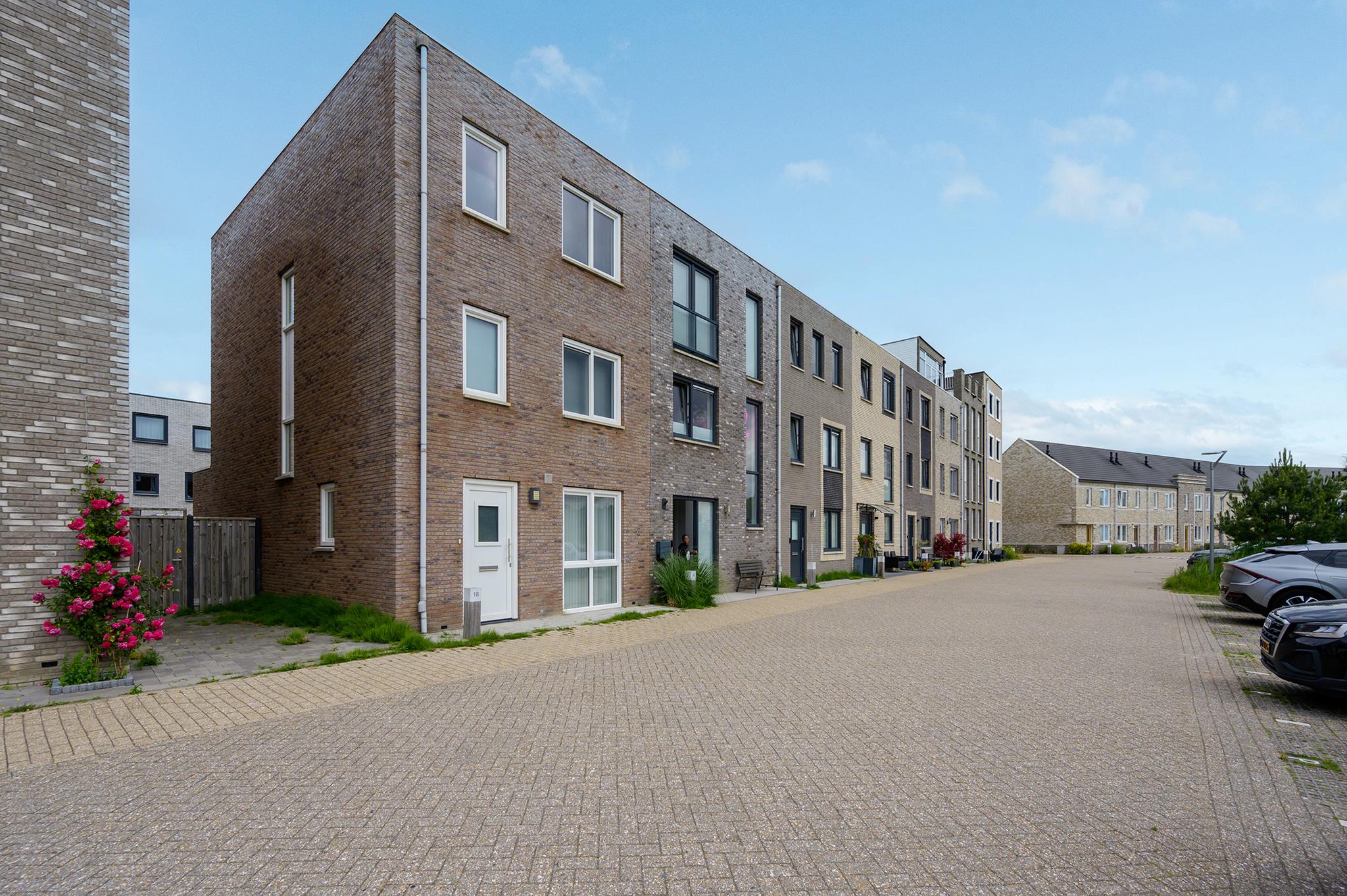 House Abebe Bikilastraat