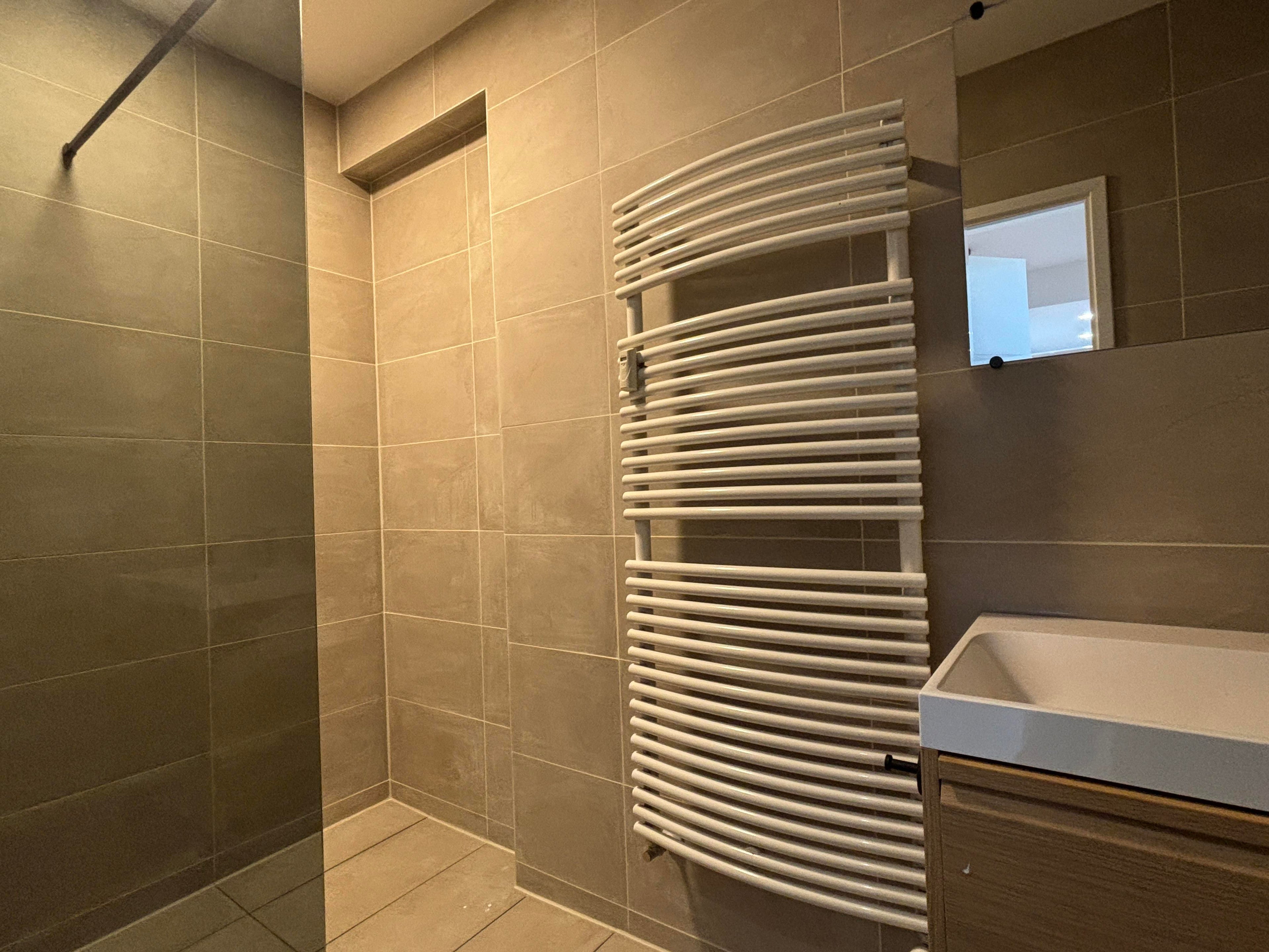 Woning te huur: Van Boshuizenstraat, Amsterdam