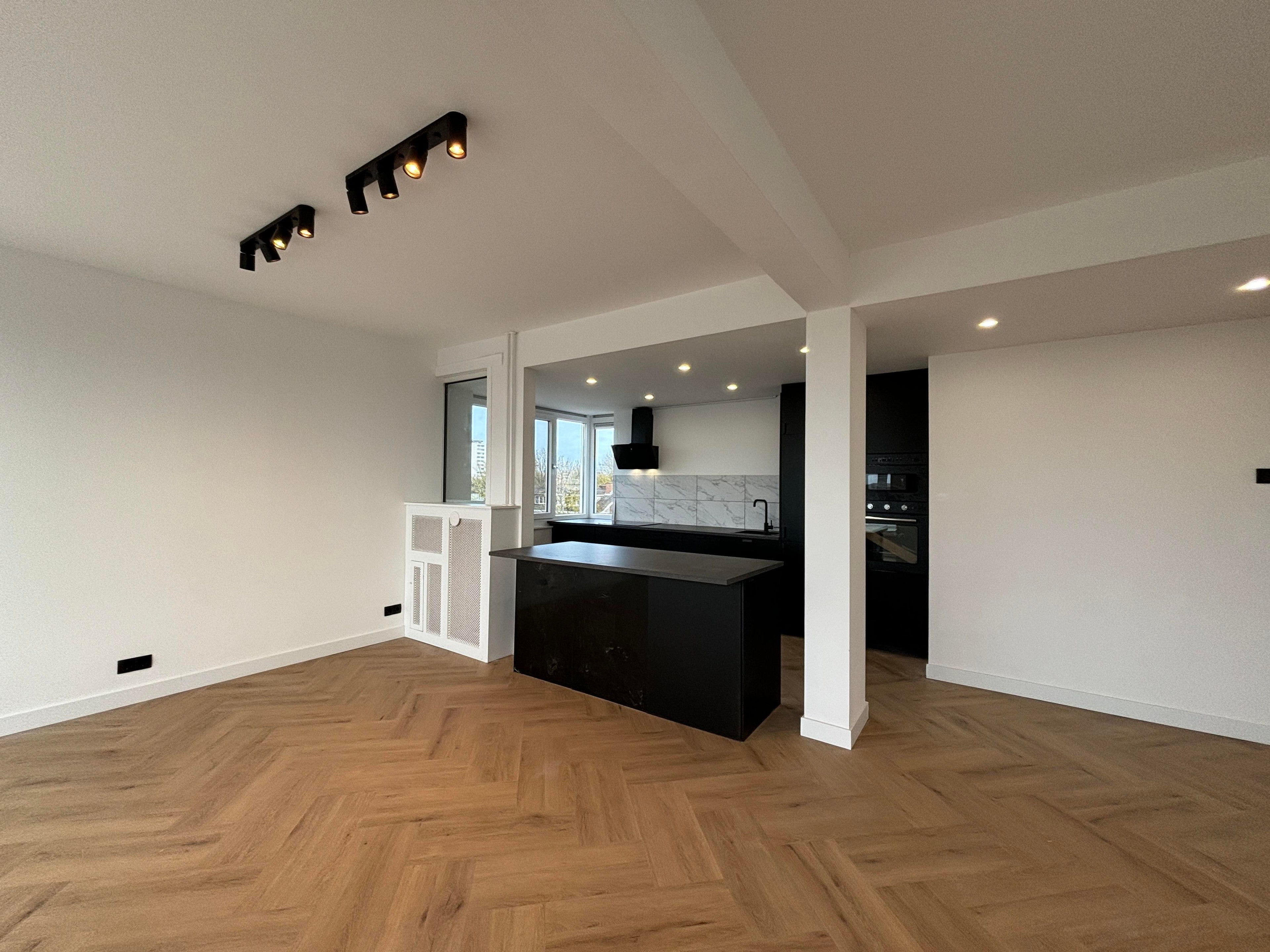 Woning te huur: Van Boshuizenstraat, Amsterdam
