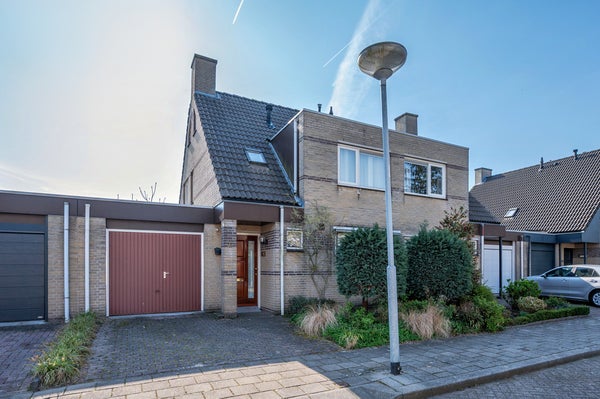 Jan van Broekhuizenstraat 17 in Venlo