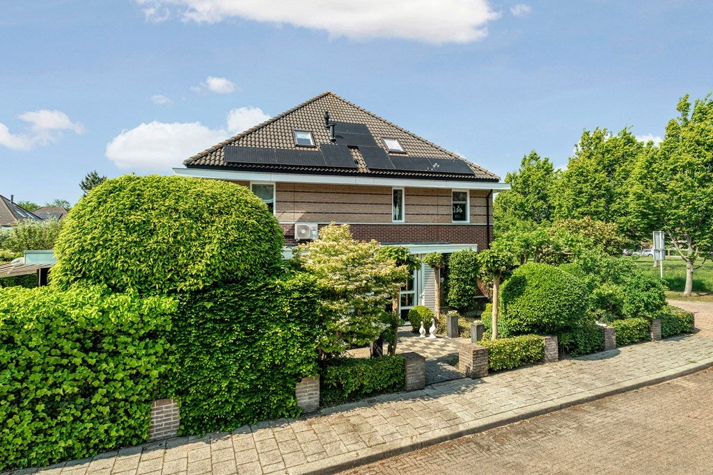 Hoekwoning te koop: Alexine Tinnepad 19, 'S-Gravenhage