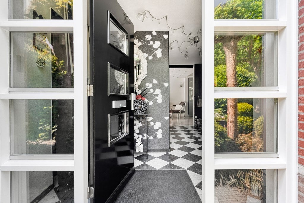 Hoekwoning te koop: Alexine Tinnepad 19, 'S-Gravenhage