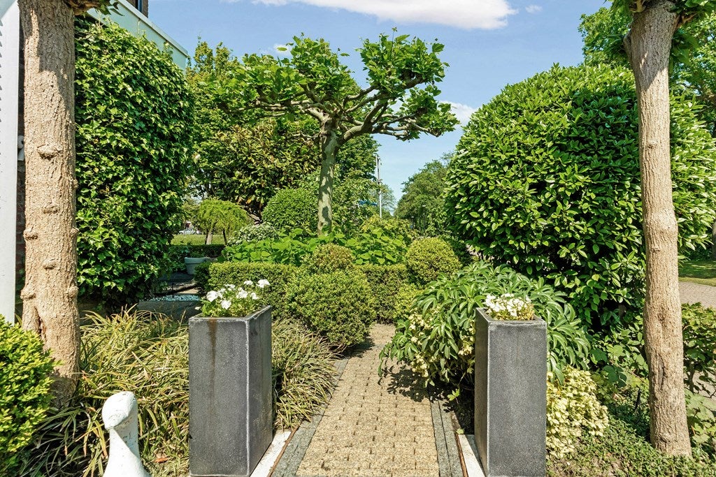 Hoekwoning te koop: Alexine Tinnepad 19, 'S-Gravenhage