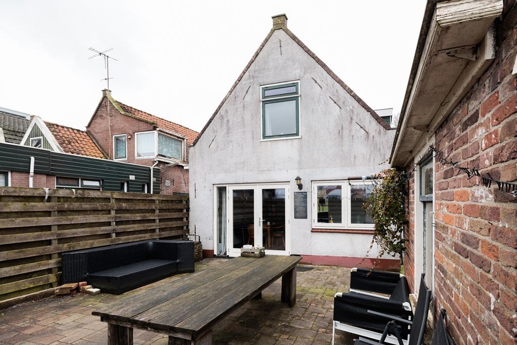 Hoekwoning te koop: Burgemeester Versteeghsingel 37, Edam