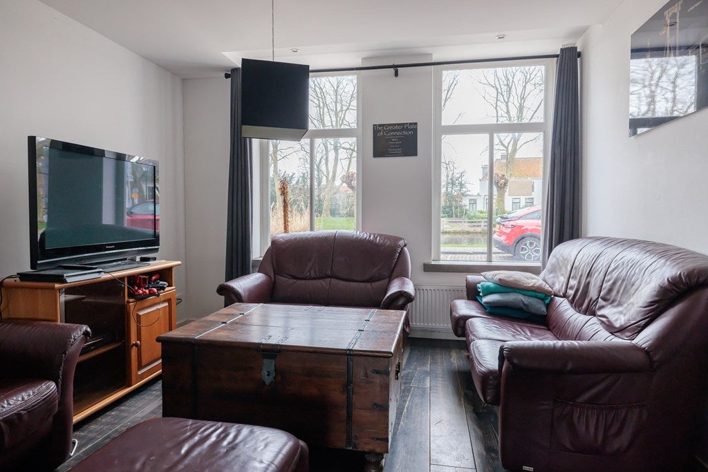 Hoekwoning te koop: Burgemeester Versteeghsingel 37, Edam