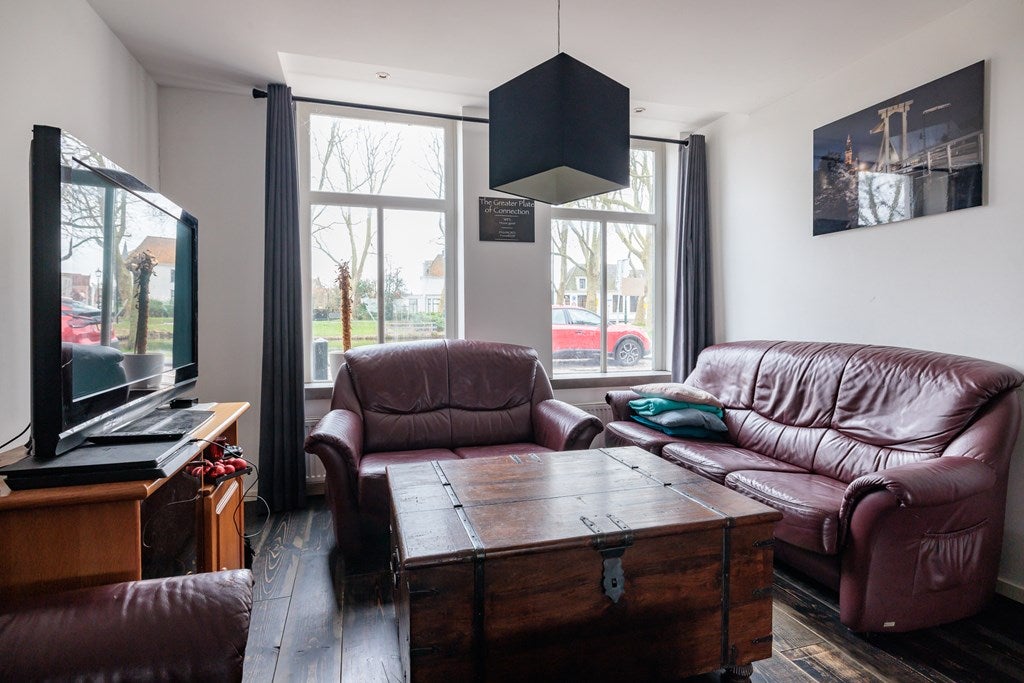 Hoekwoning te koop: Burgemeester Versteeghsingel 37, Edam