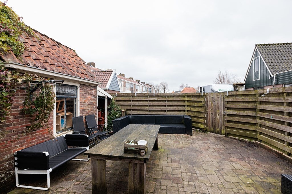 Hoekwoning te koop: Burgemeester Versteeghsingel 37, Edam