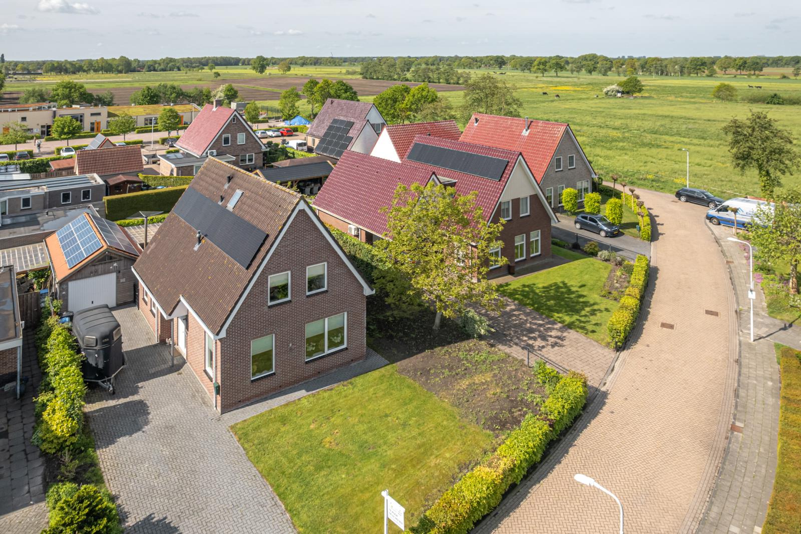 Huis De Bodding 11 in Frieschepalen