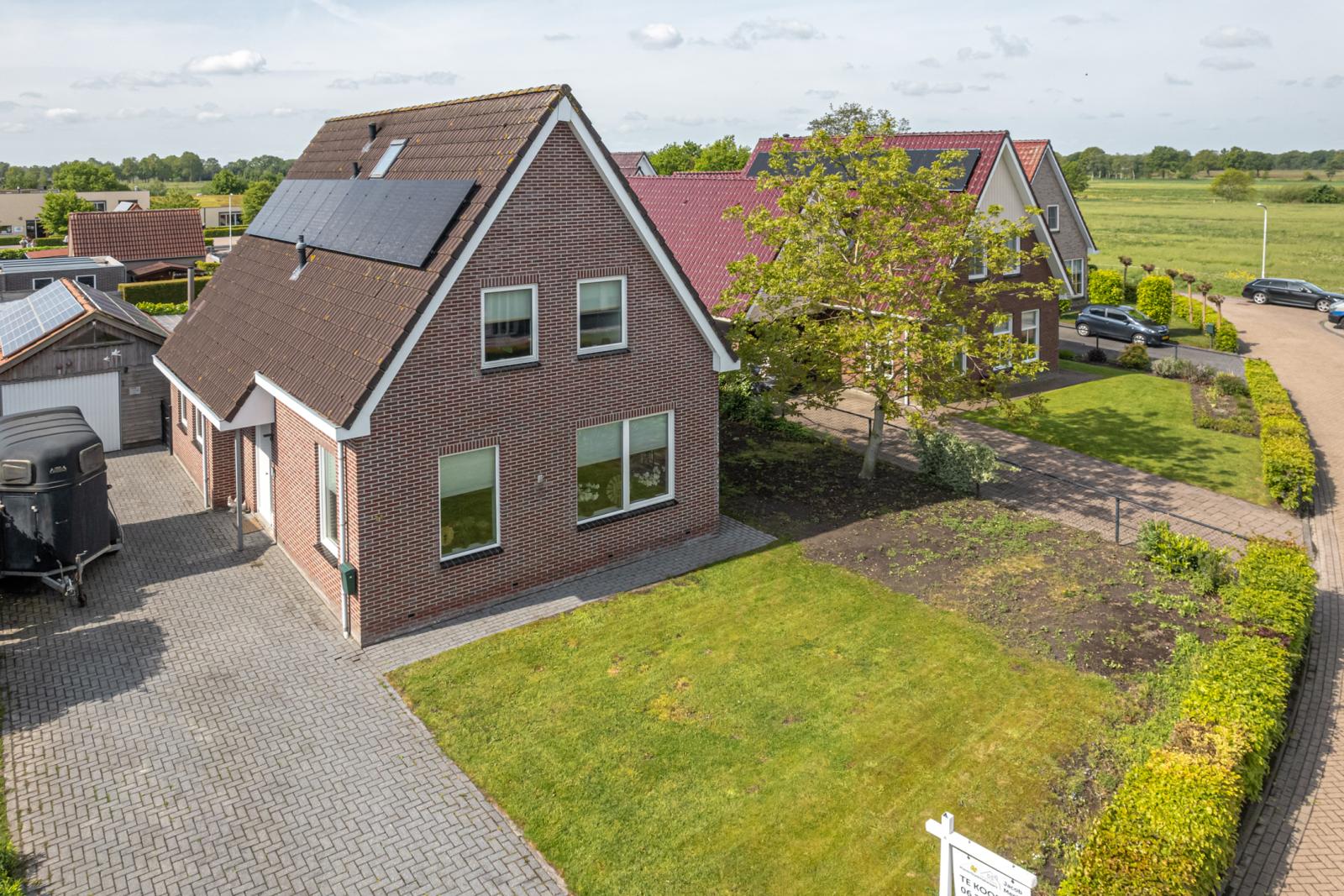 Vrijstaande woning te koop: De Bodding 11, Frieschepalen