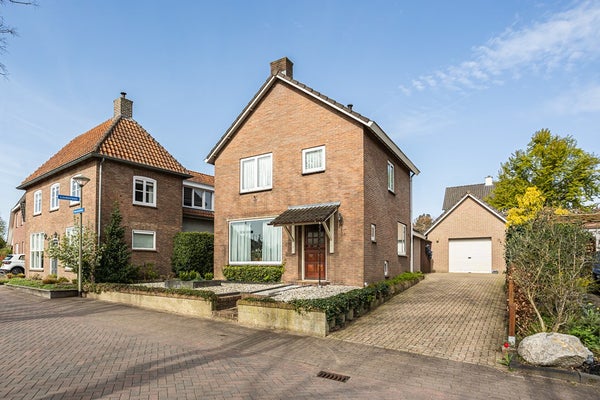 Heumensebaan 8 a